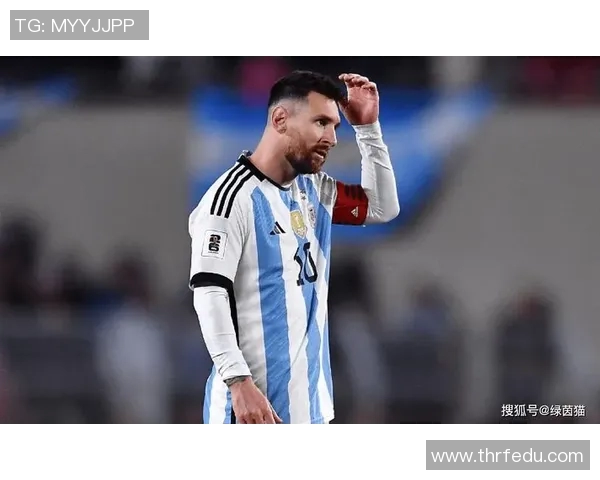 梅西逆转传奇再现绿茵舞台点燃全球球迷无尽热情与荣耀梦想